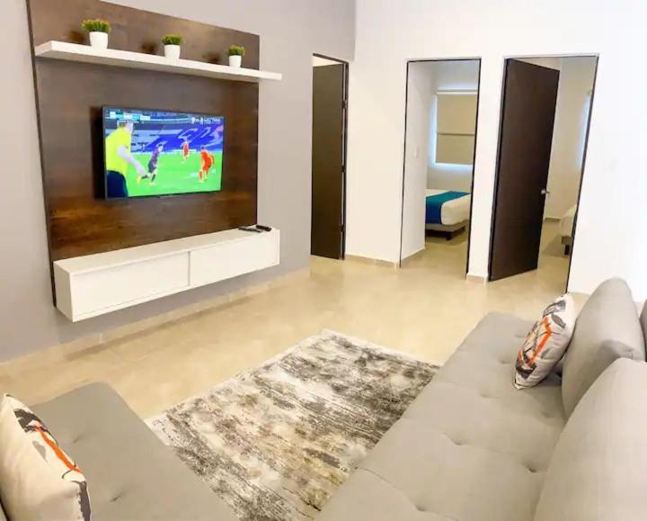 Elegante Y Preciosa Casa Con Excelente Ubicacion Vila Cancún Exterior foto