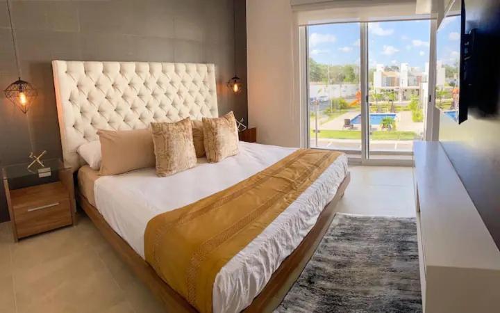 Elegante Y Preciosa Casa Con Excelente Ubicacion Vila Cancún Exterior foto